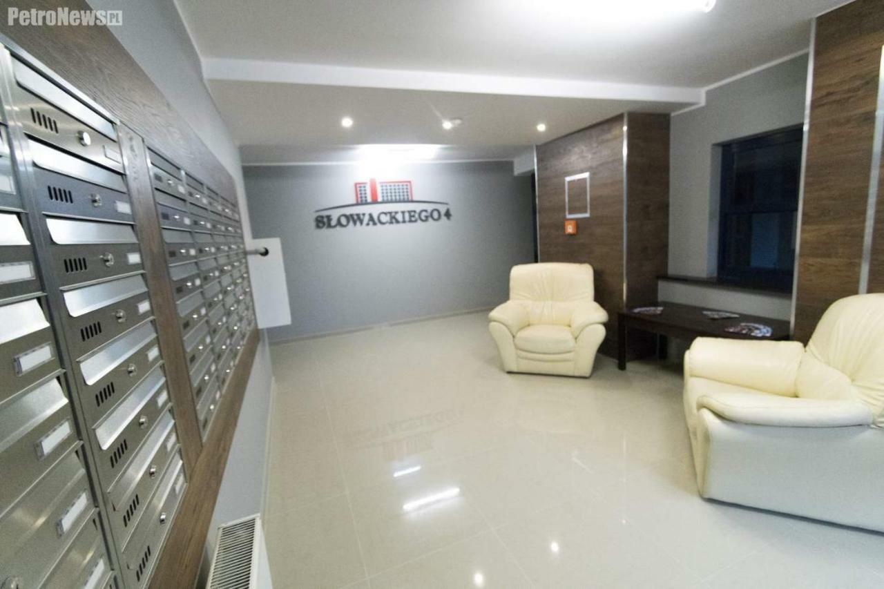 Apartament 25 ปวอตสก์ ภายนอก รูปภาพ
